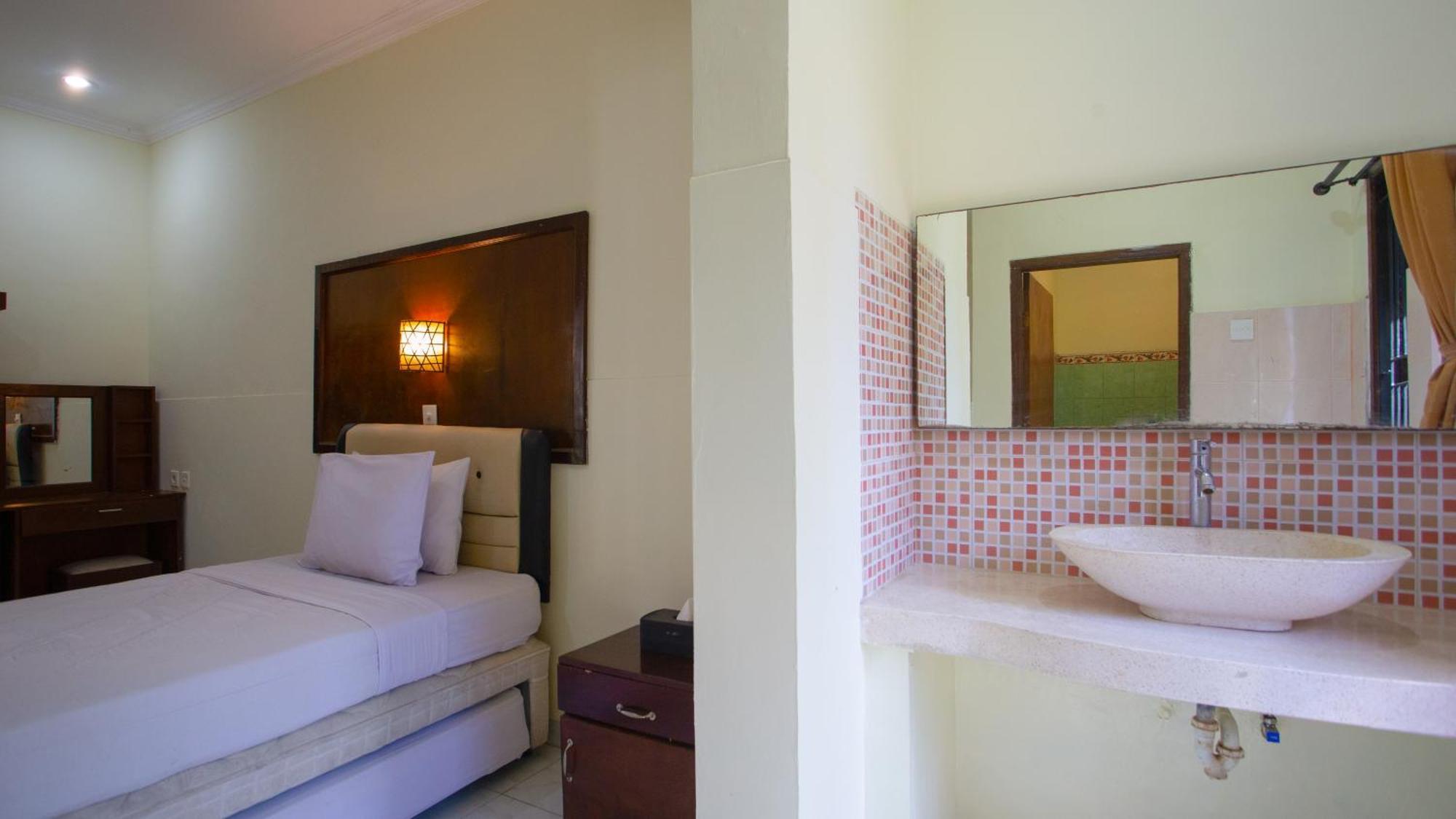 Teges Inn Kuta Kuta Lombok Dış mekan fotoğraf