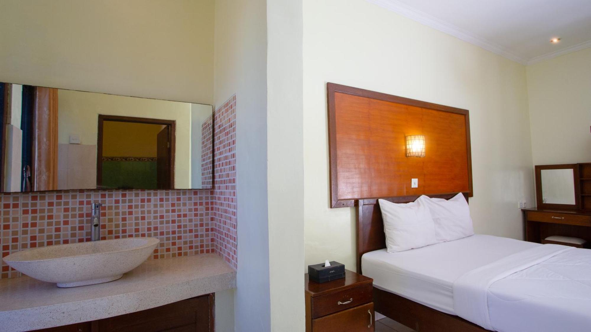 Teges Inn Kuta Kuta Lombok Dış mekan fotoğraf